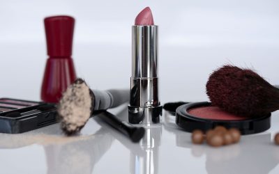 New Canadian Cosmetic Ingredient Hotlist Updates